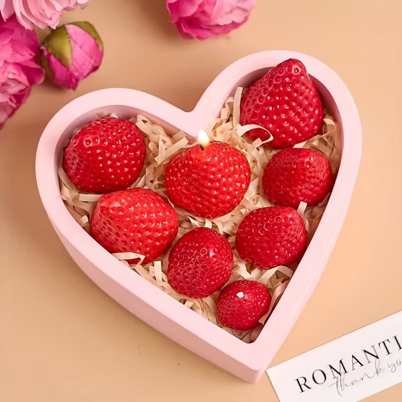 Strawberry Silicone Candle Mol - Melt Pour Soap Base 评论和价格